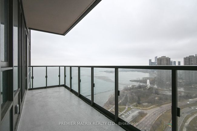 3510 - 1928 Lake Shore Blvd W, Condo with 3 bedrooms, 2 bathrooms and null parking in Toronto ON | Image 20