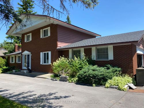 655 Turtle Bay Blvd N, Ennismore, ON, K0L1T0 | Card Image