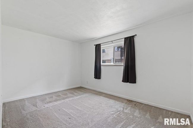 APT-4 - 3069 4 Th St, Condo with 2 bedrooms, 1 bathrooms and null parking in Moline IL | Image 10