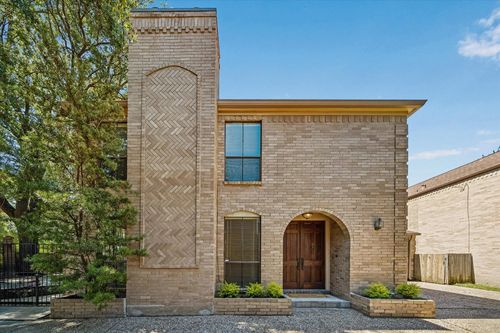 a-2522 Nantucket Dr, Houston, TX, 77057-4870 | Card Image