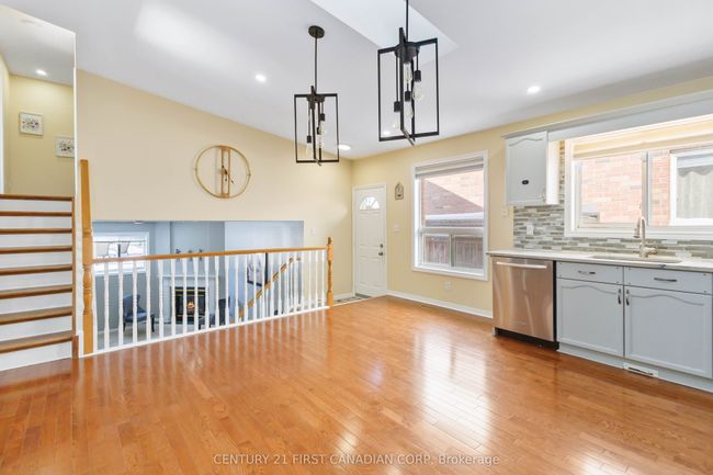 256 White Sands Dr, House other with 4 bedrooms, 2 bathrooms and 2 parking in London ON | Image 12