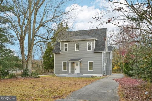 998 E Butler Ave, VINELAND, NJ, 08361-7154 | Card Image