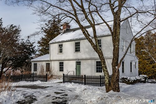 84 Hoyts Hl, Bethel, CT, 06801-2703 | Card Image