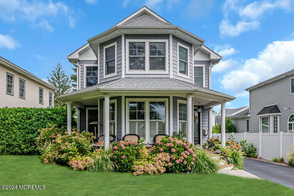 Essex Ave, Spring Lake, NJ 07762