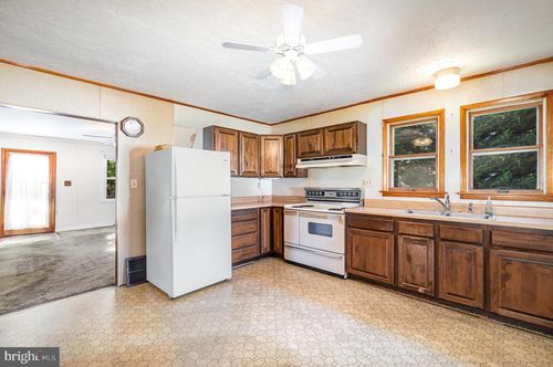 1940 Robinwood Rd, BALTIMORE, MD, 21222-4645 | Card Image