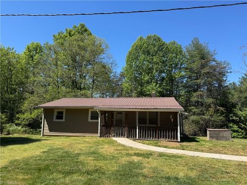 1460 Byrd Ridge Rd, North Wilkesboro, NC, 28659-8035 | Card Image