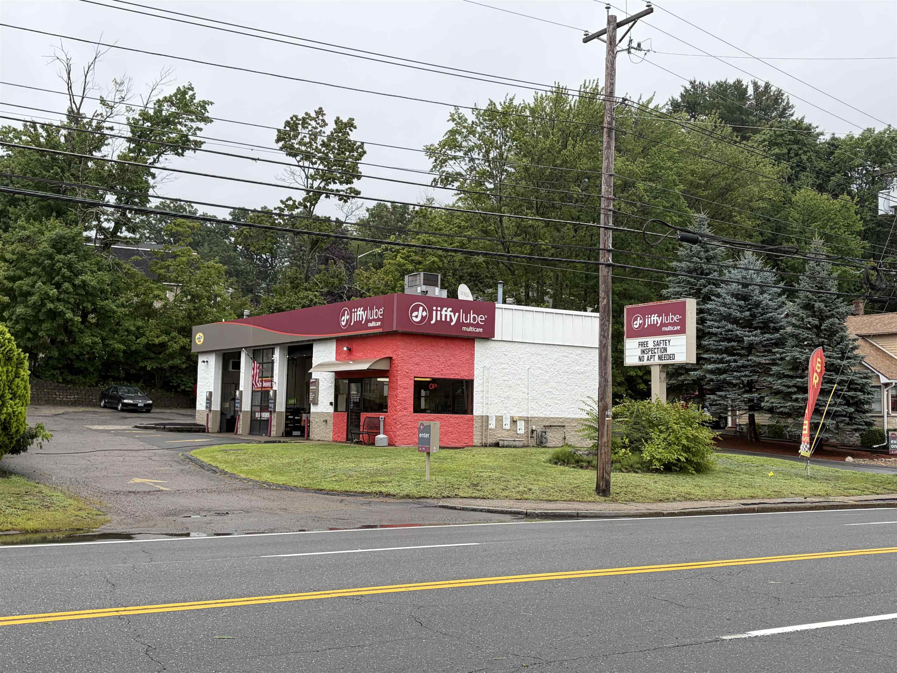 194 N Broadway, Salem, NH 03079