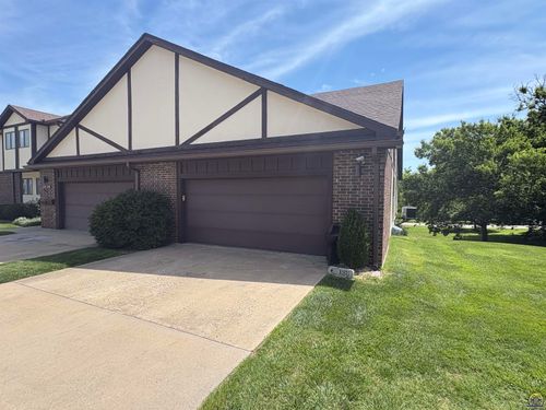 1710 Hammond Dr, Emporia, KS, 66801-5313 | Card Image