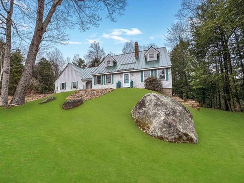 43 Nottingham Cir, Lebanon, NH, 03766-2625 | Card Image