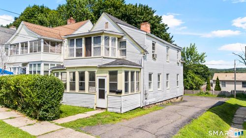 186 Greene St, Bristol, CT, 06010-6243 | Card Image