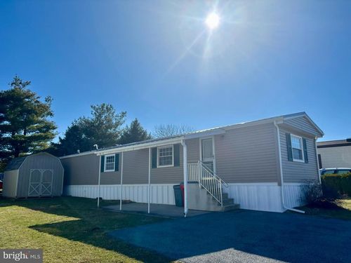 1004 Heath Ave, READING, PA, 19605-3316 | Card Image