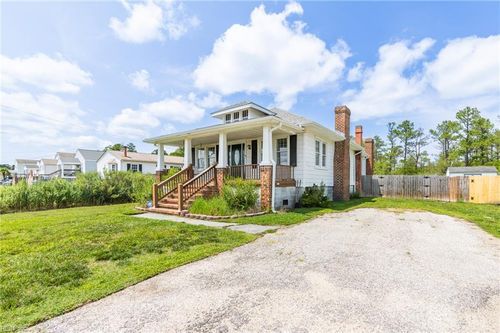 41 Messick Rd, Poquoson, VA, 23662-1807 | Card Image