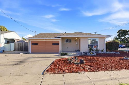 4672 Cerritos Ave, Fremont, CA, 94536-5557 | Card Image