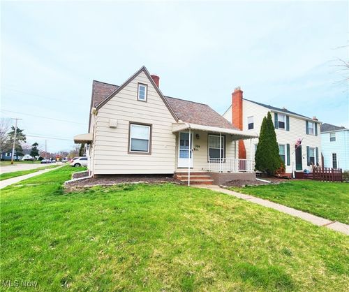 3156 W 137th St, Cleveland, OH, 44111-1532 | Card Image