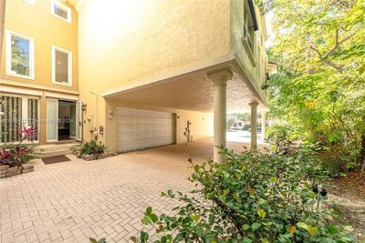 1740-1746 N Dixie Hwy, Home with 0 bedrooms, 0 bathrooms and 2 parking in Fort Lauderdale FL | Image 3