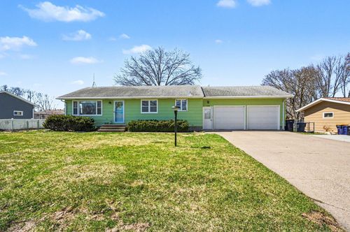 908 10th St, Farmington, MN, 55024-1416 | Card Image