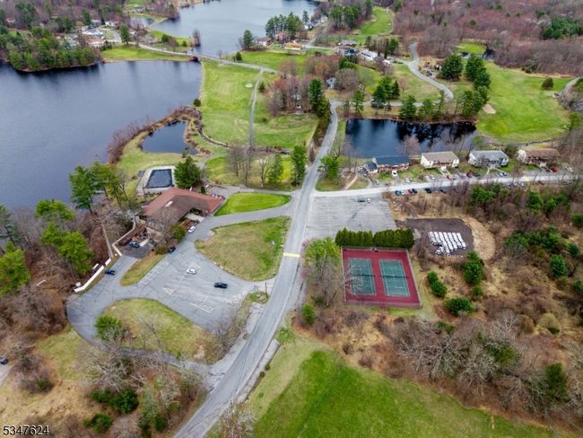 101 Hidden Gln, Townhouse with 3 bedrooms, 2 bathrooms and null parking in Montague NJ | Image 38