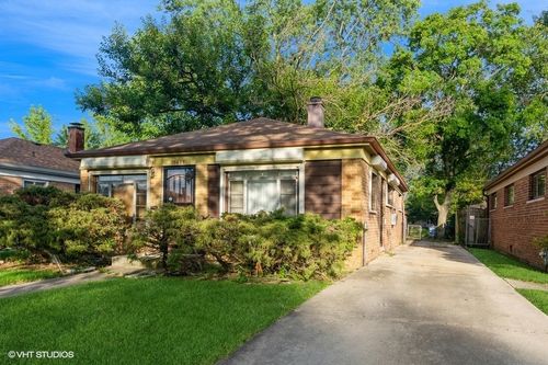 15427 Winchester Ave, Harvey, IL, 60426-3516 | Card Image