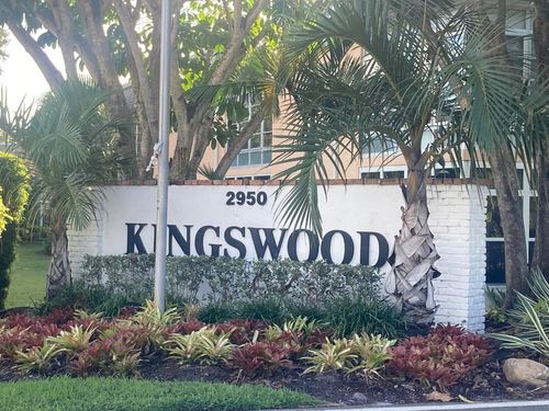 34-5-2950 Se Ocean Blvd, Stuart, FL, 34996-3542 | Card Image