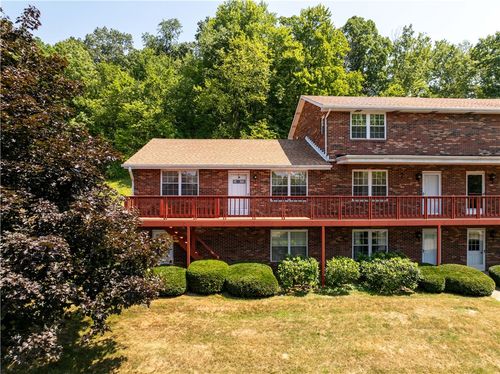 apt-201-2902 Darlington Rd, Beaver Falls, PA, 15010-9648 | Card Image