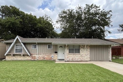 3512 Bahamas Dr, Mesquite, TX, 75150-3221 | Card Image