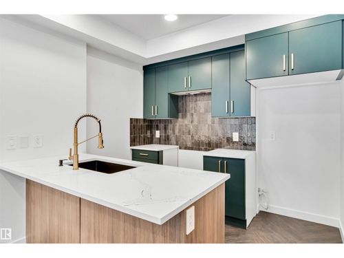 37-16231 19 Ave Sw, Edmonton, AB, T6W5C6 | Card Image