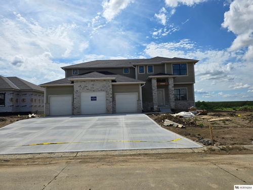 11008 N 172nd St, Bennington, NE, 68007-5214 | Card Image
