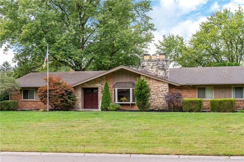 5417 Red Coach Rd, Centerville, OH, 45429-6113 | Card Image