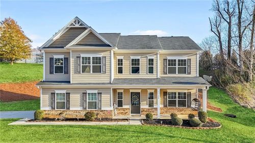 200 Cherokee Reserve Cir, Canton, GA, 30115-5109 | Card Image
