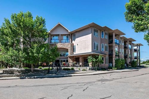 310-500 7 St Nw, High River, AB, T1V1T6 | Card Image