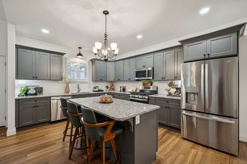 261 Lake Louisa Loop, Monteagle, TN, 37356-2124 | Card Image