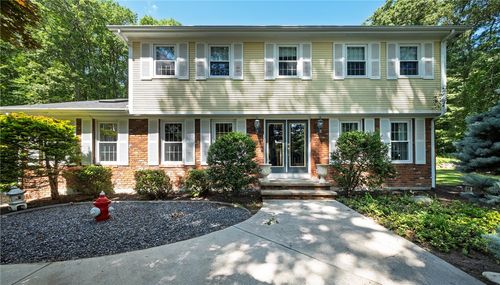 2 Elizabeth Ann Dr, Johnston, RI, 02919-1221 | Card Image