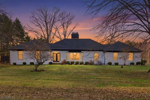 148 Lambertville Hopewell Rd, Hopewell, NJ, 08525-2712 | Card Image