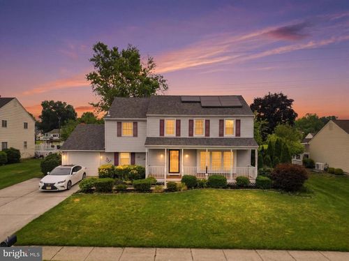 315 Tenby Chase Dr, DELRAN, NJ, 08075-2035 | Card Image