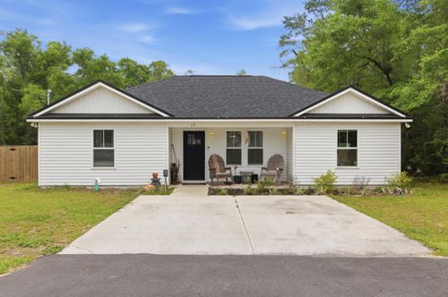17 Duane Dr, Crawfordville, FL, 32327-3380 | Card Image