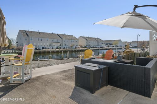 33 Blue Heron Ln, Bayville, NJ, 08721-2058 | Card Image