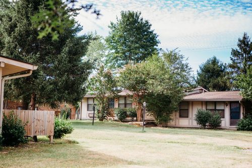 apt-18-2421 Madison St, Clarksville, TN, 37043-5463 | Card Image