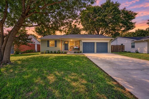 1607 Nantucket Dr, Richardson, TX, 75080-3333 | Card Image
