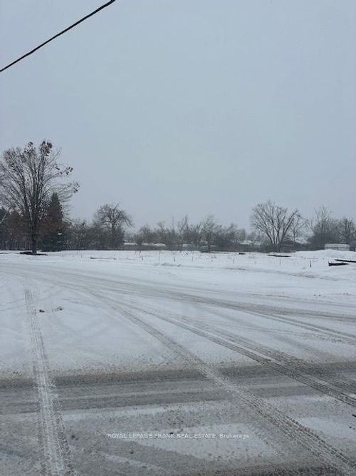 108 Main St, Bobcaygeon, ON, K0M1A0 | Card Image