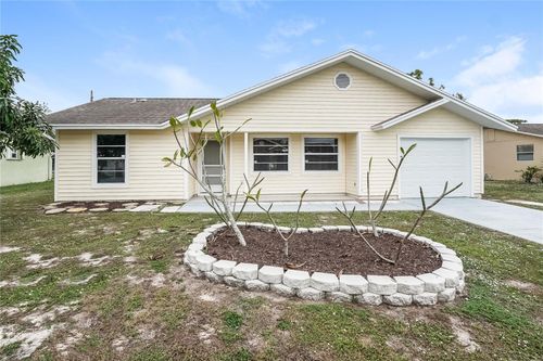 10720 Figtree Ct, LEHIGH ACRES, FL, 33936-7332 | Card Image