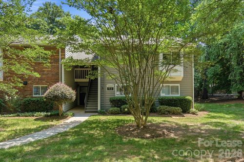 i-2900 Heathstead Pl, Charlotte, NC, 28210-7104 | Card Image
