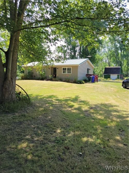 1978 Hartland Rd, Appleton, NY, 14008-9621 | Card Image