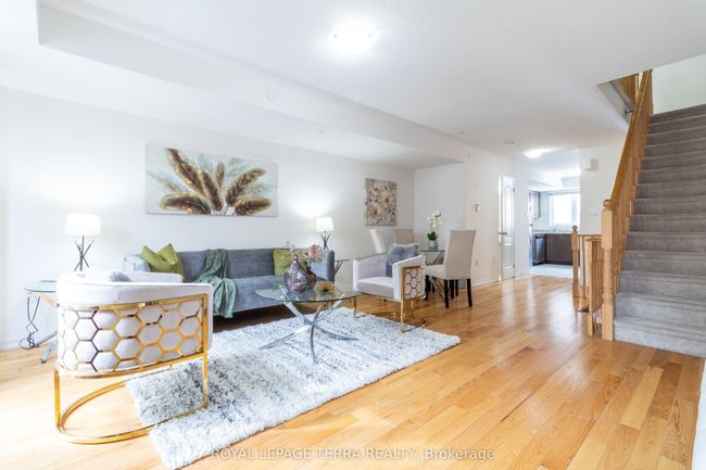 2204 Chevron Prince Path, Condo with 4 bedrooms, 3 bathrooms and 1 parking in Oshawa ON | Image 11