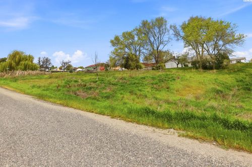36 5th St, Eltopia, WA, 99330-9615 | Card Image