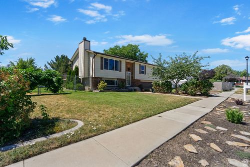 2079 W 12060 S, Riverton, UT, 84065-7526 | Card Image