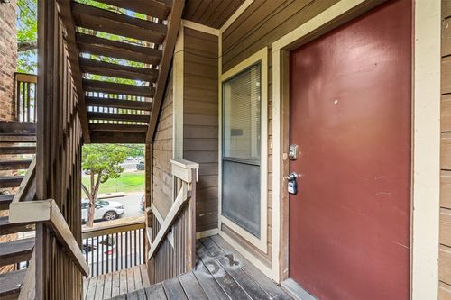 apt-201-612 Park Pl, Austin, TX, 78705-3133 | Card Image