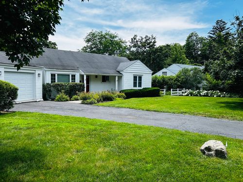 500 Lincoln Ave W, Highland Park, IL, 60035-3439 | Card Image