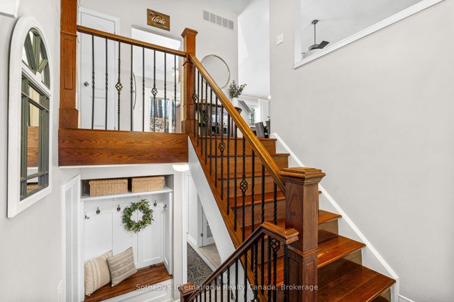 17 Sugarbush Rd, House other with 4 bedrooms, 2 bathrooms and 6 parking in Coldwater ON | Image 4