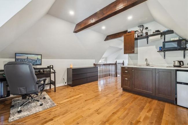 81 Erie Ave, House other with 3 bedrooms, 4 bathrooms and 2 parking in Hamilton ON | Image 13