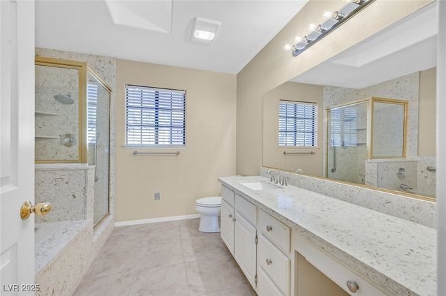 1026 - 2851 S Valley View Blvd, Townhouse with 2 bedrooms, 2 bathrooms and null parking in Las Vegas NV | Image 10